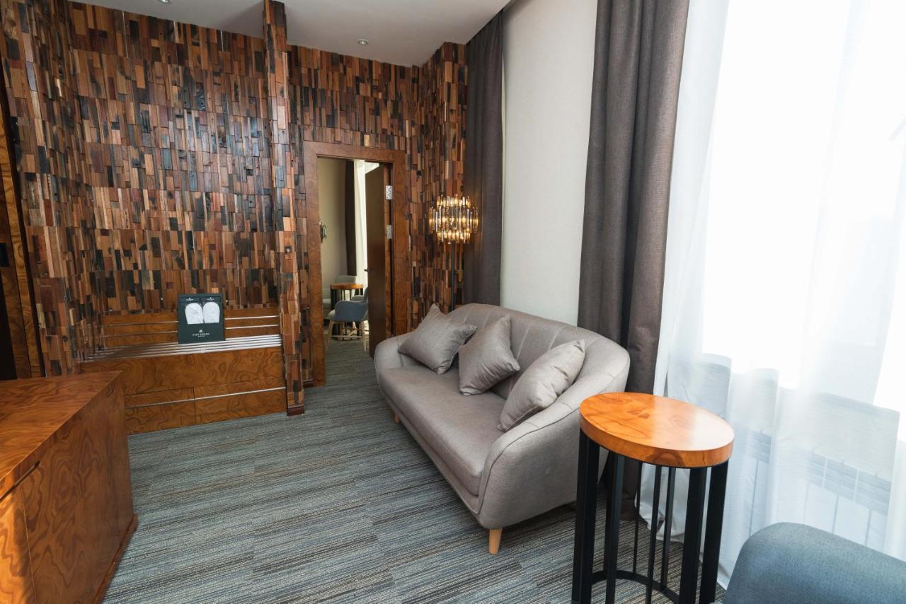 East Astana Hotel מראה חיצוני תמונה